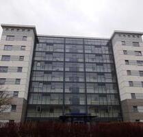 Wir haben renoviert für Sie! Top 2,5 Zimmer Wohnung mit Balkon und Aufzug! - Lübeck Sankt Jürgen