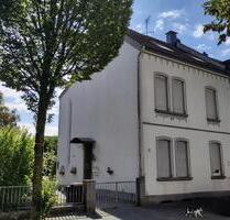 Zweifamilienhaus Duisburg-Rheinhausen-Bergheim mit schönem Garten