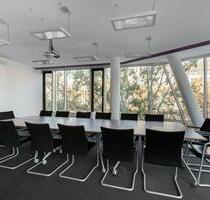 Privater Büroraum für 4 Person in Regus KuDamm 195 - Berlin Charlottenburg-Wilmersdorf