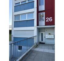 2 Zimmerwohnung mit Balkon zentraler Lage Kelkheims zu vermieten - Kelkheim (Taunus)