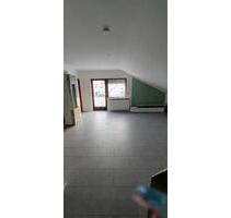 1 Zimmer Wohnung - 550,00 EUR Kaltmiete, ca.  45,00 m² in Hockenheim (PLZ: 68766)