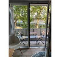 möbliertes Apartment mit Balkon (01.09-31.01) Studierende Frauen* - Köln Kalk