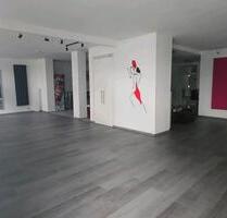 Kursraum, Tanzraum , Yogaraum - 20,00 EUR Kaltmiete, ca.  110,00 m² in Dortmund (PLZ: 44357) Mengede