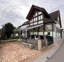 Gepflegte Doppelhaushälfte mit Wintergarten, Terrasse und Garten - Biberach