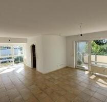 Helle 3-Zimmer-Wohnung mit Balkon und Tiefgarage in Bad Dürrheim