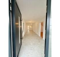 Sanierte Wohnung mit 3,5 Zimmern, EBK und Loggia in Wanne - Bretten