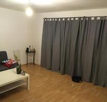 Ruhige 1-Zimmerwohnung mit guter Infrastruktur nähe BMW - München Feldmoching-Hasenbergl