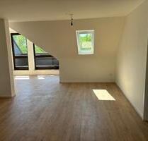 Stilvolle sanierte 4-Zimmer-Wohnung mit EBK in Erlangen