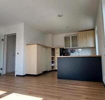 Wunderschöne 3,5 Zimmerwohnung mit überdachter Terrasse - Osterhofen