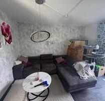 Attraktive 3-Zimmer-Wohnung mit EBK, Balkon mit Gartenbenutzung - Köln Rodenkirchen