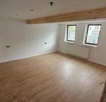 Erstbezug: 3-Zimmer-Wohnung im historischen Fachwerkhaus - Kaufungen