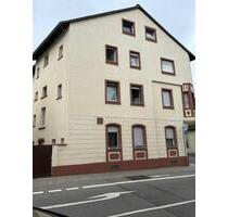 Schöne große Wohnung 110 m2, neu Renoviert, in Brühl Mitte