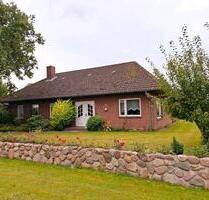 Haus mit Garten zu vermieten - 1.000,00 EUR Kaltmiete, in Wester-Ohrstedt (PLZ: 25885)