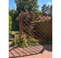 3 Raum Wohnung im Grünen - 950,00 EUR Kaltmiete, ca.  85,00 m² in Hoyerswerda (PLZ: 02977)