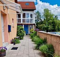 2 Häuser 3 Wohnungen + Garage im Zentrum von Grafenwöhr