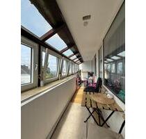 Helle 4-Zimmer-Wohnung mit Wintergarten im Herzen von Remscheid