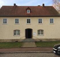 moderne 2 Zimmer Wohnung in ruhiger Wohnlage - Bad Lauchstädt