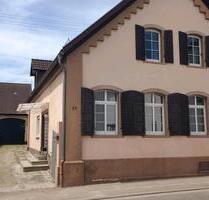 Einfamilienhaus mit Scheune und Garten in 67363 Lustadt