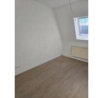 Schön Wohnung - 700,00 EUR Kaltmiete, ca.  70,00 m² in Zwickau (PLZ: 08062) Neuplanitz