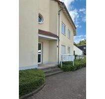 Wir vermieten eine 2-Zimmerwohnung in 40724 Hilden - Täferrot