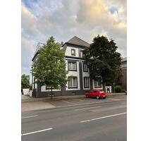 Penthouse im stilvollen Altbau - Moderne trifft auf Charakter - Grevenbroich