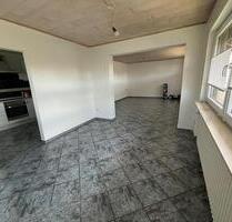 Helle Wohnung mit Garten im Zweifamilienhaus - Großkrotzenburg