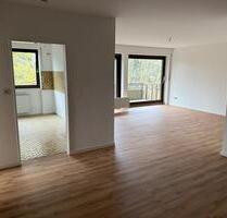 Attraktive, frisch renovierte 3-Zi.-Wohnung mit Balkon - Schüttorf