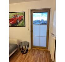 Schöne 2,5 Zimmer Wohnung mit Balkon in Dürrnhaar - Brunnthal