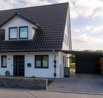 Doppelhaushälfte in traumhafter Lage in Sereetz - Bad Schwartau