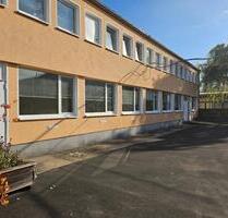 197m² Fläche für viele Nutzungsmöglichkeiten! - Frankfurt am Main Bergen-Enkheim