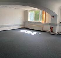 Räumlichkeit zur Untervermietung in Neckarhausen - Schlaitdorf