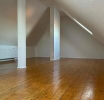 Hochoben auf zwei Ebenen in Leutzsch. - Leipzig Altwest