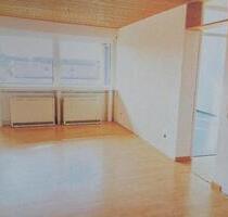Sonnige und ruhige 3-Zimmer-Wohnung mit Garage - Nattheim