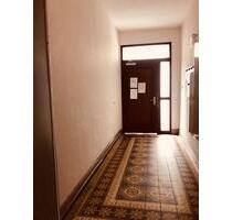 Parterre Wohnung - 520,00&nbsp;EUR Kaltmiete, ca.&nbsp; 45,00&nbsp;m&sup2; in Wuppertal (PLZ: 42117) Arrenberg