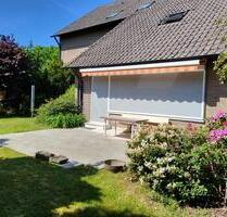 Große EG-Wohnung in Wolfsburg - 1.250,00 EUR Kaltmiete, ca.  125,00 m² in Wolfsburg (PLZ: 38448) Alt-Wolfsburg