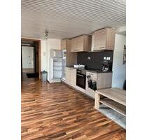 2 Zimmer Dachgeschoss Wohnung - 650,00&nbsp;EUR Kaltmiete, ca.&nbsp; 50,00&nbsp;m&sup2; in Maxhütte-Haidhof (PLZ: 93142)