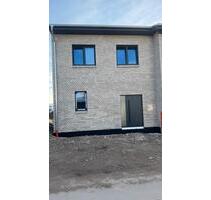 Neubauhaus Haushälfte - 1.350,00&nbsp;EUR Kaltmiete, ca.&nbsp; 103,00&nbsp;m&sup2; in Bohmte (PLZ: 49163)