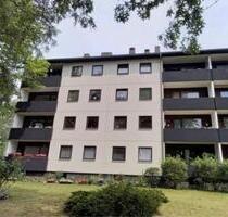 Sofort bezugsfreie 2-Zimmer-Wohnung mit Balkon – Berlin Buckow