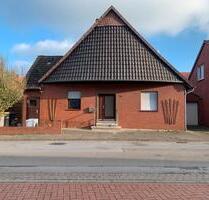 Einfamilienhaus zu vermieten - 990,00 EUR Kaltmiete, ca.  135,00 m² in Petershagen (PLZ: 32469)