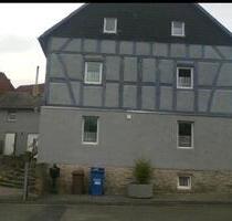 Wohnhaus mit kfz Werkstatt - 210.000,00 EUR Kaufpreis, in Runkel (PLZ: 65594)