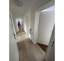 3-Zimmer Wohnung Freilassing - 1.050,00 EUR Kaltmiete, ca.  70,00 m² in Freilassing (PLZ: 83395)