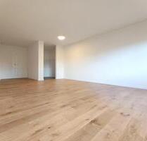 Helle große 2 Zimmer Wohnung S- Bahnhalt Hirschgarten - München Pasing-Obermenzing
