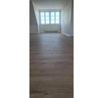 tolle 2-Zimmer-Wohnung im Zentrum von Oschersleben - Oschersleben (Bode)
