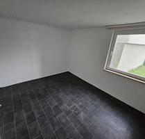 Aerzen Zentrum WG Zimmer mit Küche Unmöbliert WLAN Jobcenter mg