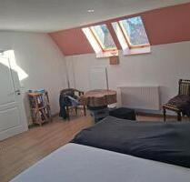 Mitbewohner Mitbewohnerin für Wohnung auf Dreiseitenhof im ges - Jena