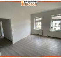 4-Zimmer-Wohnung in Zwickau mit großen Bad und großer Küche, modern und NEU, optional mit Einbauküche!