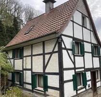 Fachwerkhaus mit Charme & großem Grundstück für Tierfreunde - Hagen Hohenlimburg
