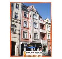 4-Zimmer-Wohnung mit BALKON, Aufzug und Parkett im Zentrum zu vermieten! - Zwickau