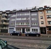 Zum 01.09: Sanierte EG-Single-Wohnung in Bilk - Düsseldorf Stadtbezirk 3
