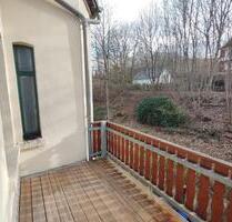Sonnige 3 Zimmer Wohnung mit Balkon, Wannenbad,Stellplatz - Greiz